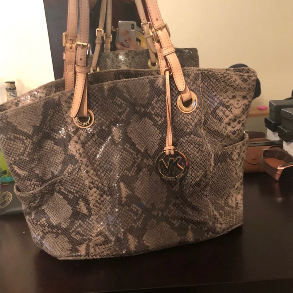 Michael Kors bag